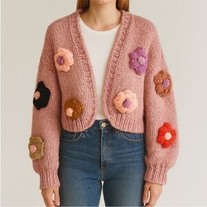 Hand Knit Chunky Pink Cardigan 3D Floral Appliqué
Size Large Myracle Design